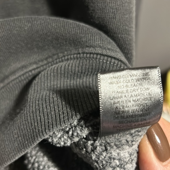 Revolve Wildfox Y2K style crewneck sweatshirt - Picture 8 of 8